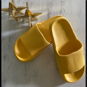 ☁️💛Cloud Slides💛☁️